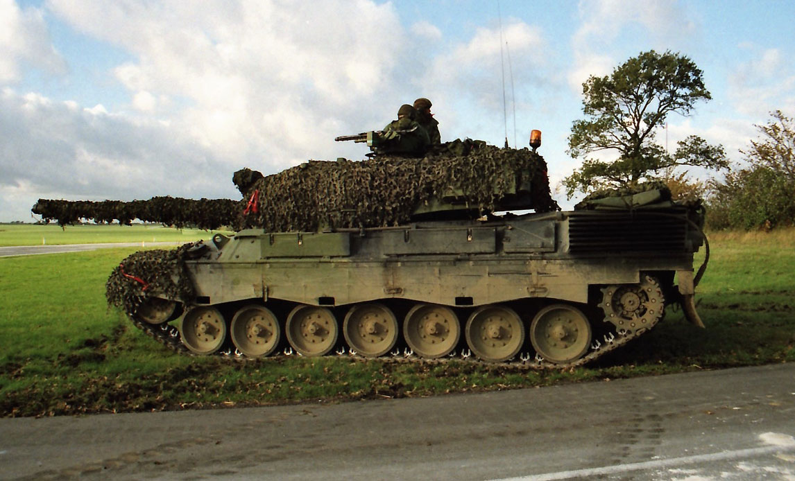 Leopard 1 kampvogn på feltøvelse COLD GROUSE 98